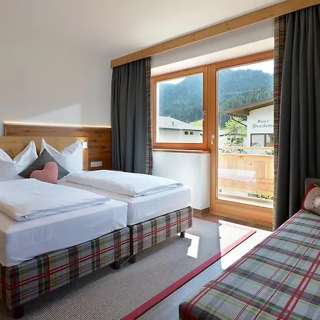 Appartementhaus Spiegl By Travel Partner شقة *